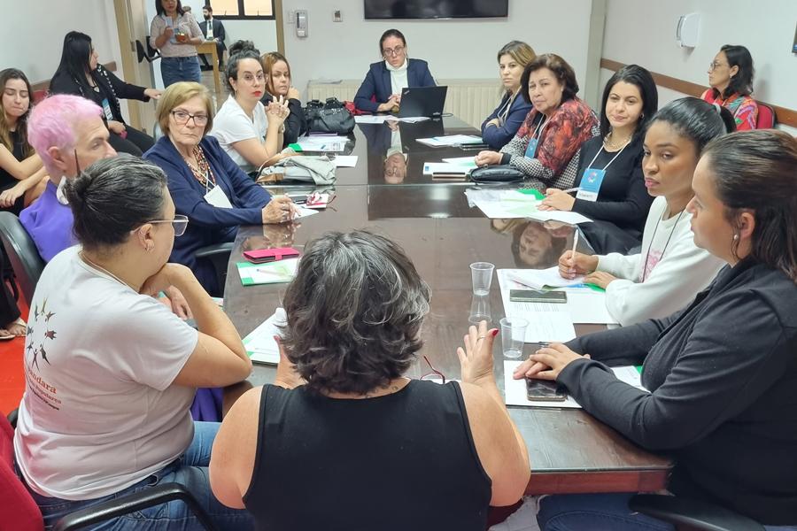 Grupo temático de Promoção e Defesa dos Direitos das Mulheres em São José dos Campos | Foto: Fábio Freitas