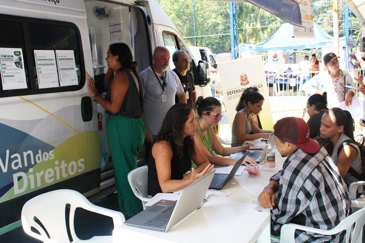 Além da Defensoria, mutirão envolveu diversas outras instituições públicas e entidades. Foto: Marcelo Valeta