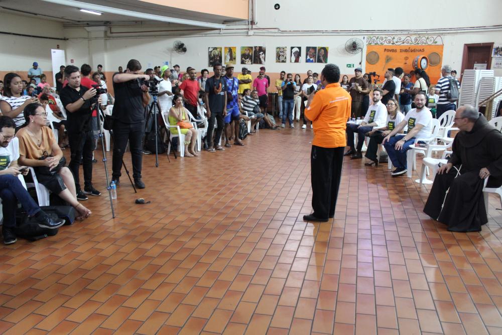 Lançamento foi realizado na Sefras, local de acolhida à população em situação de rua